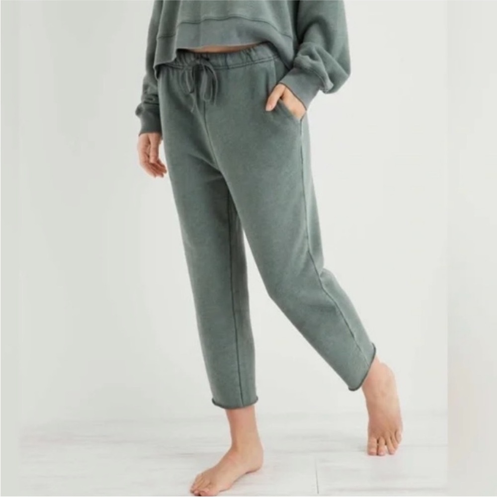 Aerie Sandy Fleece Cropped Sweatpants